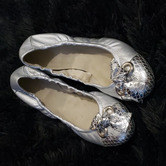 Stuart weitzman flats cute pretty ballerinas - Picture 4 of 5